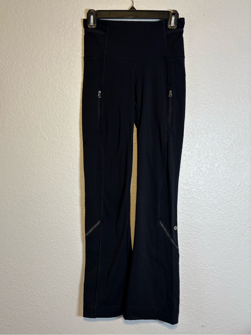 Lululemon Bootcut Leggings Womens Black Logo Mid Rise Athletic Workout Yoga